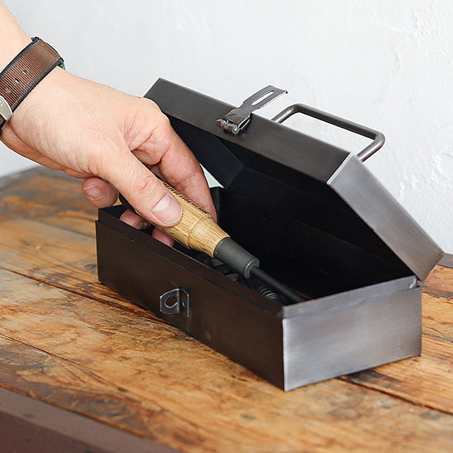 �ݥ��ȥ����ͥ�롡��������ȥꥢ�롡�ߥˡ��ġ���ܥå���