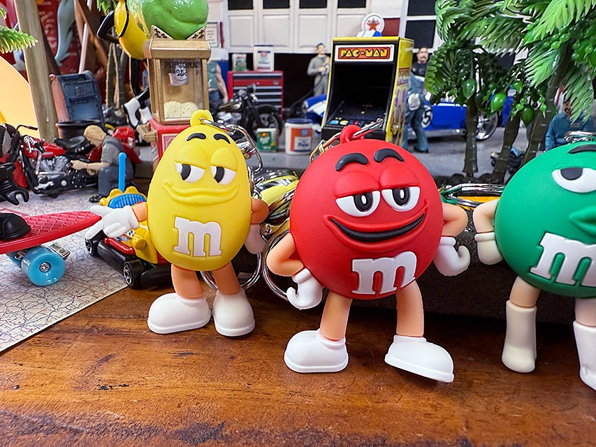 M&M's��PVC�ե����奢�������ۥ��������4�Υ��åȡ�