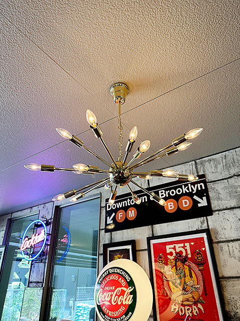 סȥ˥ס18ΡLEDбʥ֥饹ˡŵǤ