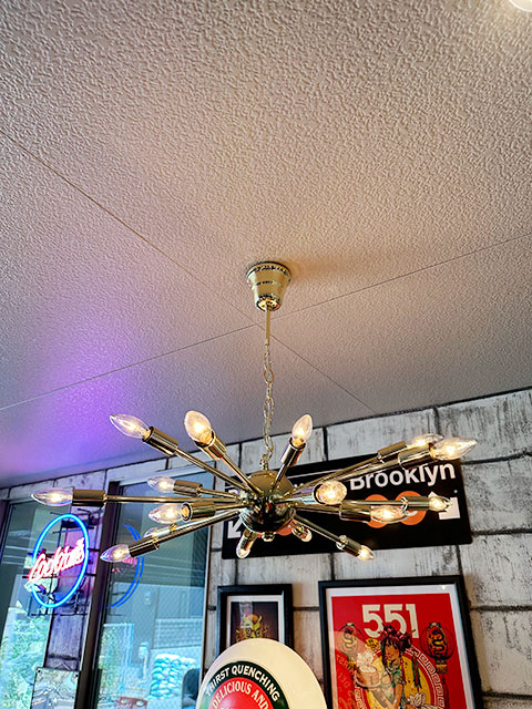 סȥ˥ס18ΡLEDбʥ֥饹ˡŵǤ