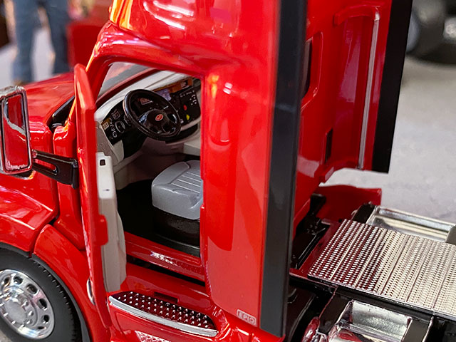 �����������顡�ԡ������ӥ�ȡ���ǥ�579���ǥ�����֥ȥ饯���� with 53�ե����ȡ������������顡�ȥ졼�顼���ߥ˥�����1/50��������