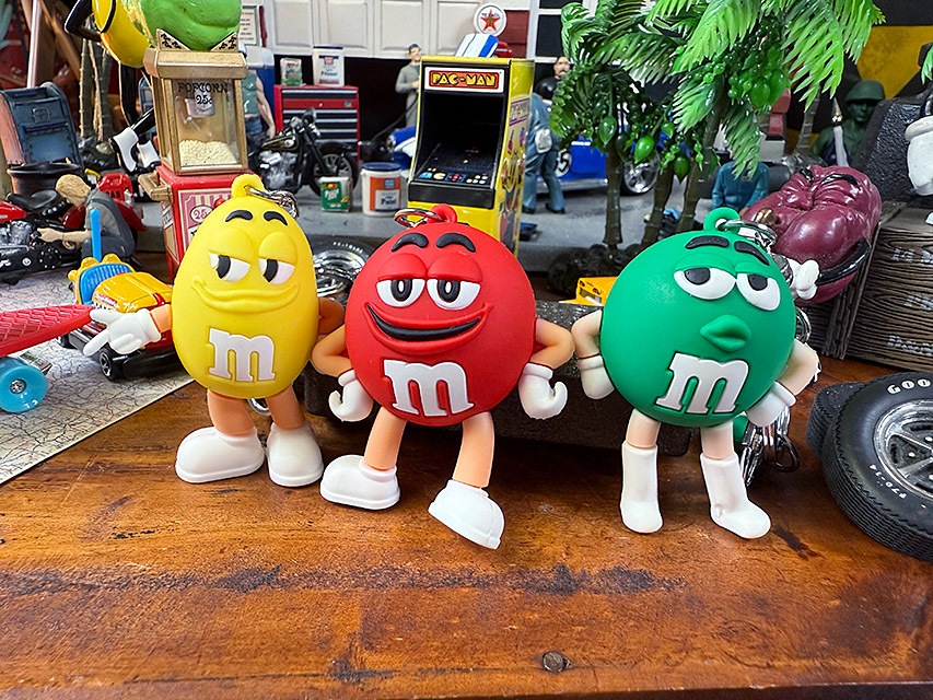 M&M's フィギュア 3体セット M&M's PVCフィギュア キーホルダー （3体セット）の通販・販売