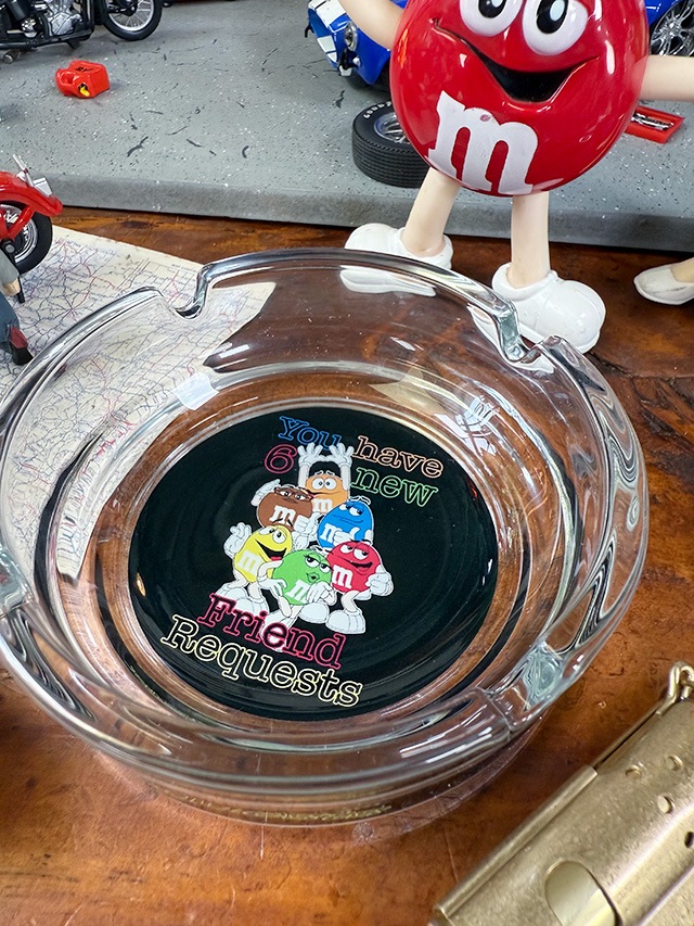 ���ɥХ������󥰡����饹���å���ȥ쥤����������M&M's��