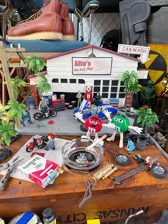 ���ɥХ������󥰡����饹���å���ȥ쥤����������M&M's��