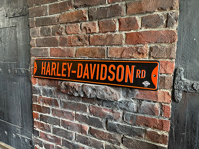 �ϡ��졼���ӥåɥ��󡡥��ե�����롡���ȥ꡼�ȥ����󡡡�HARLEY-DAVIDSON RD�ˡ�����