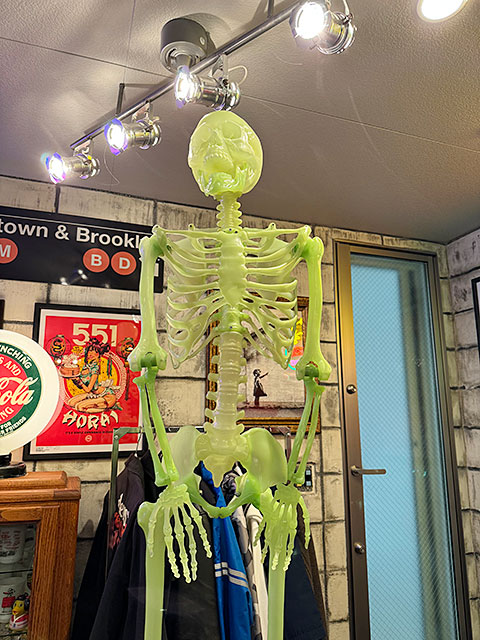 �ŰǤǸ��롪�������祵���� ���߸����ǥ����ץ쥤�������ġ�150cm��L������