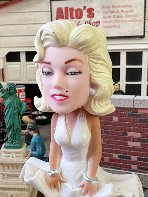FUNKO���ե��󥳡��ޥ��󡦥��������ܥӥ󥰥إåɡ���7ǯ�ܤ��ⵤ��