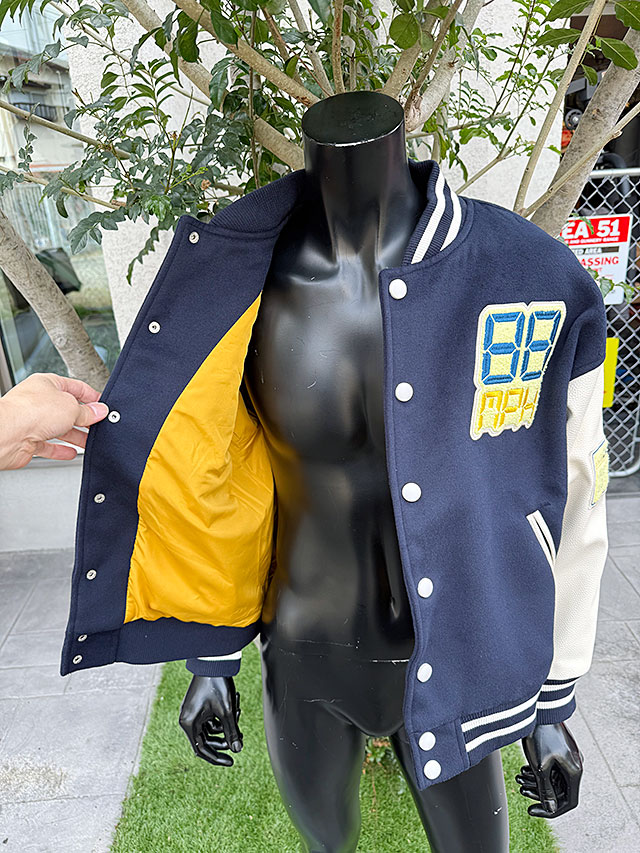 �ǲ衡�Хå����ȥ��������ե塼���㡼���ǥ��ꥢ�󡡥��������L�������Τߤ�Ÿ������˥��å��������ե������饤���󥹡�����饸���