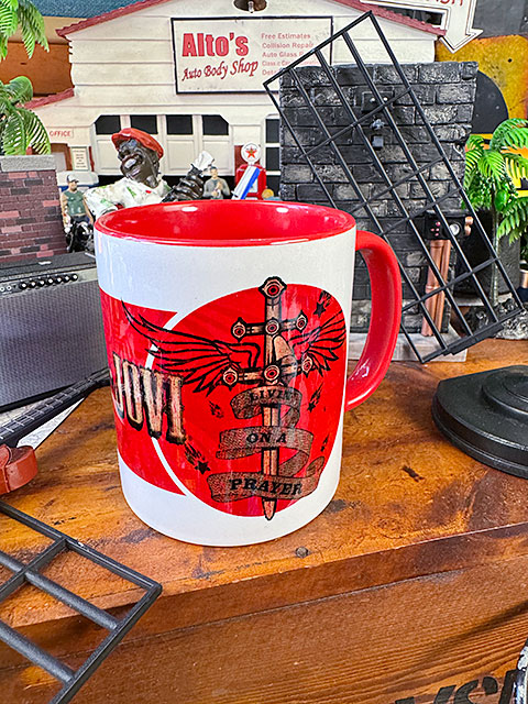 �ܥ󡦥�����������ե�����롡�ޥ����åס�315ml��LIVE ON A PRAYER���ǥӥ塼40��ǯ��BON JOVI