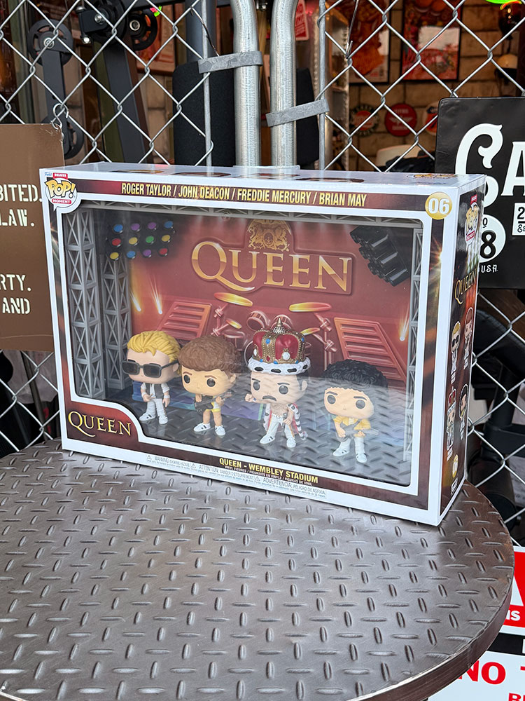 �ե��󥳥ݥåס�QUEEN����������4�Υ��åȡ��ʥ��ơ������å��դ��ˡ�POP! MOMENT