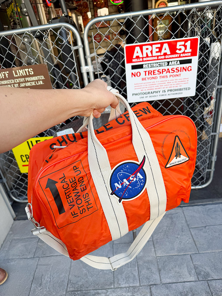 NASA�����åȥХå���RED CANOE����åɥ��̡�