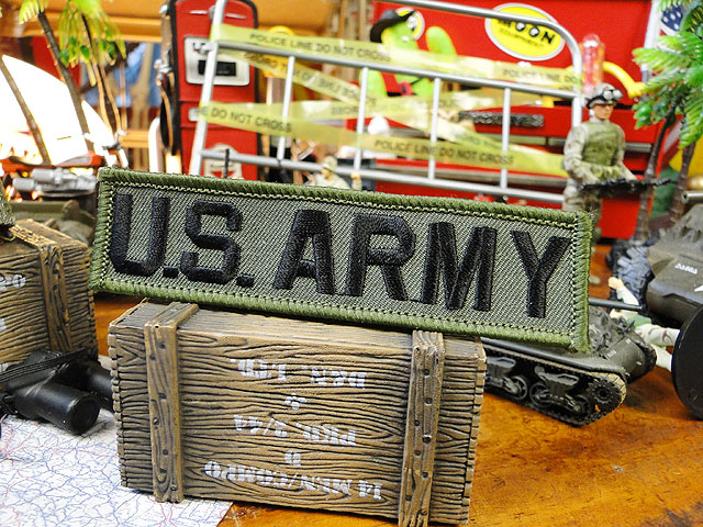 U S アーミーの野戦用ミリタリーワッペン レクタングル テキストロゴ の通販 販売 アメリカ雑貨のテーマパーク キャンディタワー