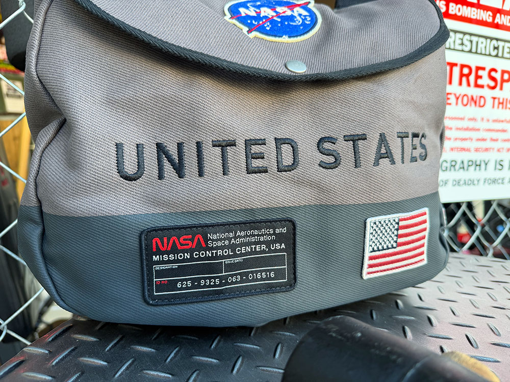 NASA�����������Хå���RED CANOE����åɥ��̡�