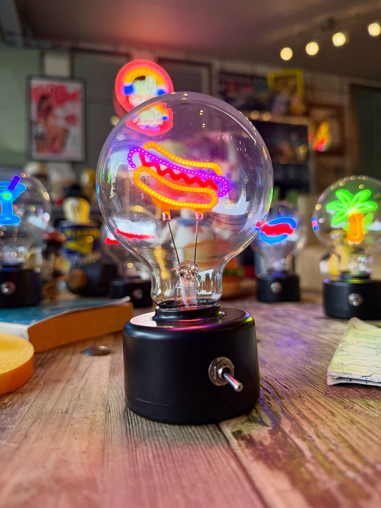 LED���Х�֥饤�ȡ��ʥۥåȥɥå��ˡ�ñ�����ӡ�USB�Ÿ���ξ���б�