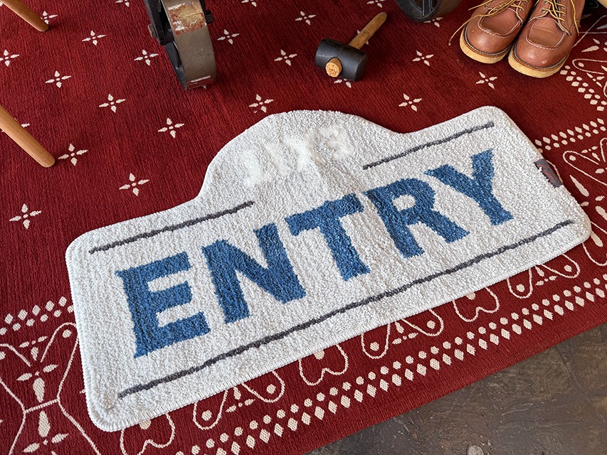 �ݥ��ȥ����ͥ�롡���եƥ�������ߥʥ��ޥåȡ���ENTRY & EXIT�ˡ��ե����ޥåȡ�82cm