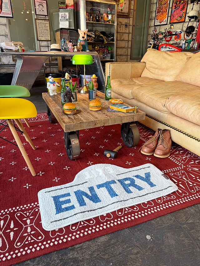 �ݥ��ȥ����ͥ�롡���եƥ�������ߥʥ��ޥåȡ���ENTRY & EXIT�ˡ��ե����ޥåȡ�82cm