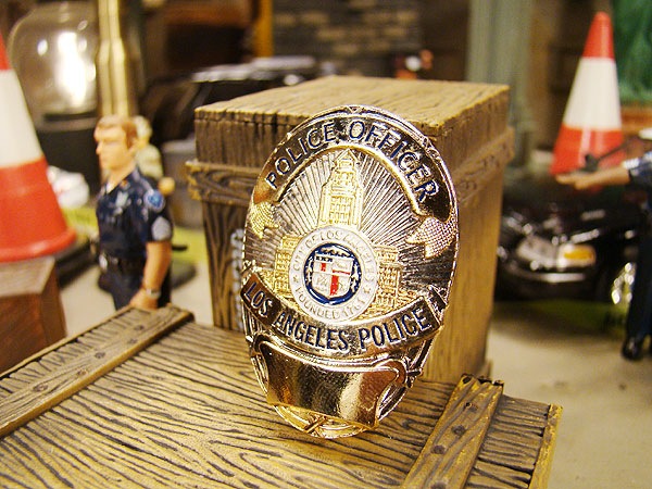 アメリカンポリス メタルバッジ （ロサンゼルス市警/LAPD）の通販
