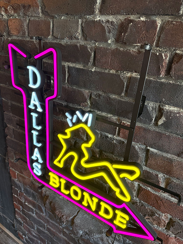 ����ꥫ�Υ��ȥ�åץС������饹���֥���ɡ�LED���ͥ��󥵥���