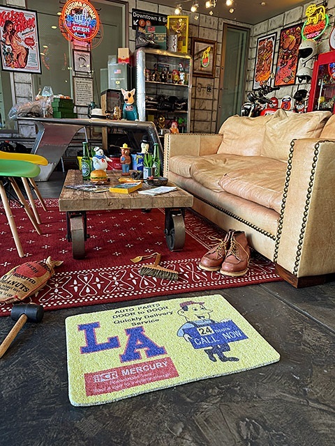 �ޡ�����꡼��PVC���졼���ޥåȡ�60cm����WORKER MR.T at L.A.��
