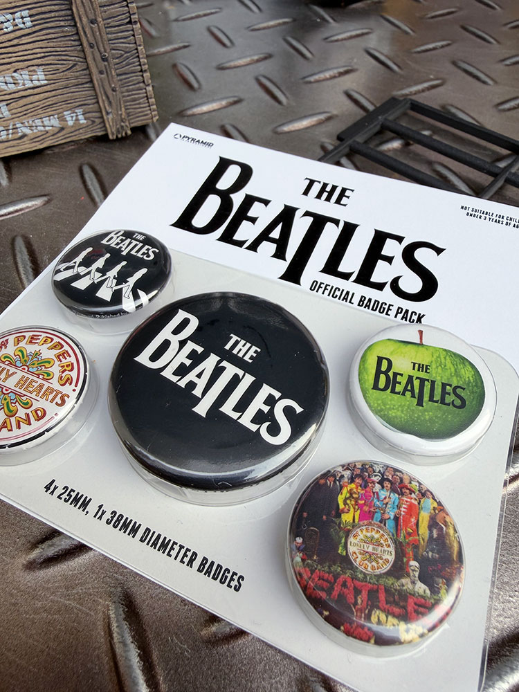�ӡ��ȥ륺�����ե�����롡�Хå����åȡ�5�����ꡡ��The Beatles�ˡ��������å�