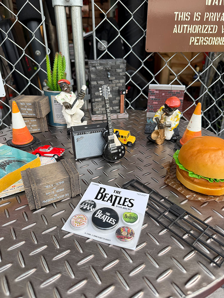 �ӡ��ȥ륺�����ե�����롡�Хå����åȡ�5�����ꡡ��The Beatles�ˡ��������å�