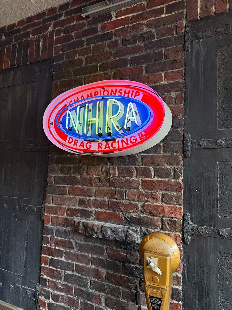 NHRA�����ե������ͥ��󥵥��󡡥ͥ����