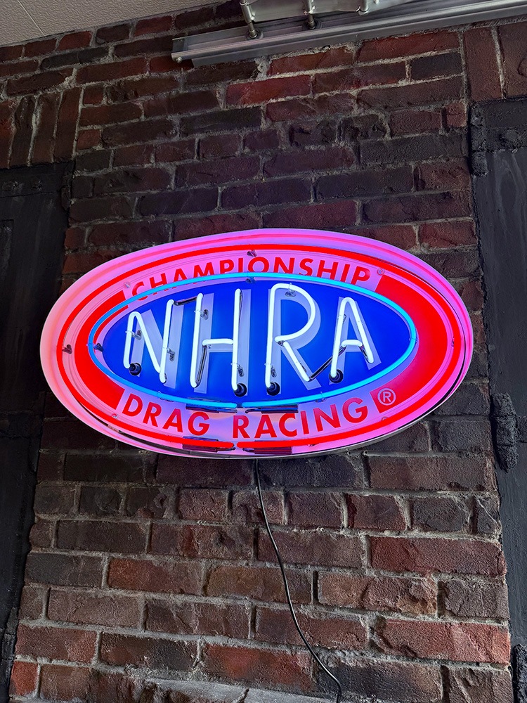 NHRA�����ե������ͥ��󥵥��󡡥ͥ����