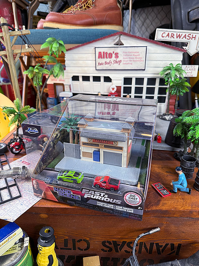 Jada���ǲ衡�磻��ɥ��ԡ��ɡ��ɥ�Υ��ե���������ޥ��åȡ��ʻ�ɩ������ץ����ե�����F-150��°�ˡ��ȥ�åȥ��ե����ʥΥ�������