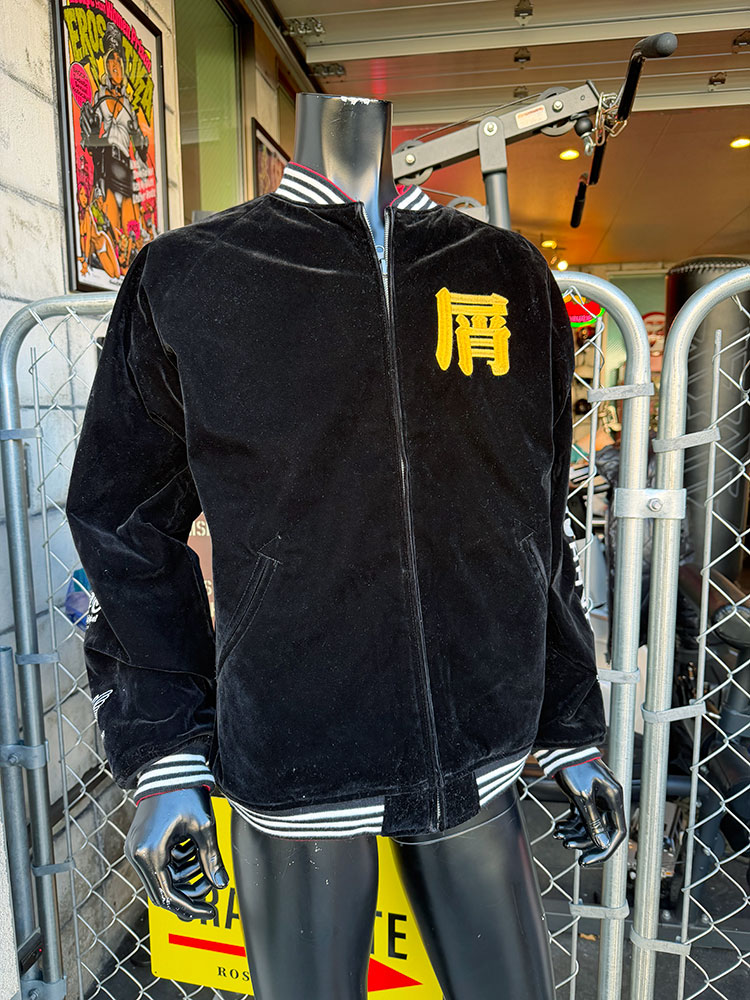 ���åץ�����ѥˡ��������ǥ롡25��ǯ���˥С����꡼�����֤����ס���������󡡥�С����֥�