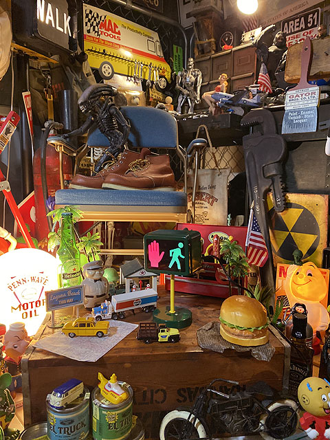 ����ꥫ�ο��浡�饤�ȡ���STOP/WALK��