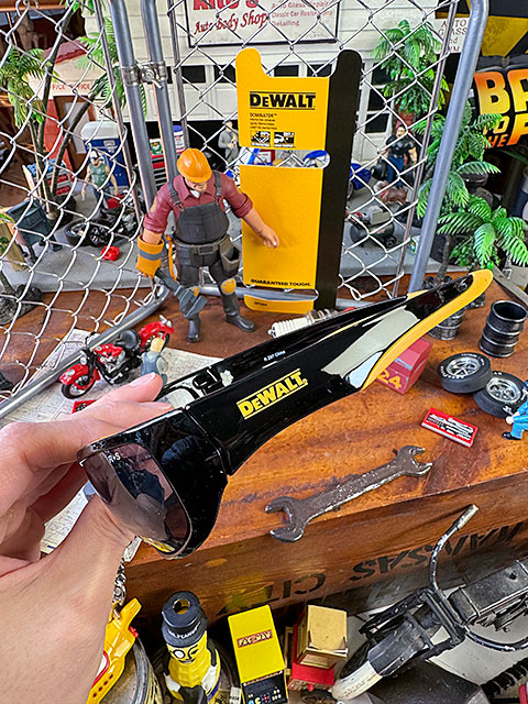 DEWALT���ǥ�����ȡ��ɥߥ͡��������ݸ�ᥬ�͡��ʥ��⡼����󥺡ˡ������եƥ����饹��UV���åȡ��ޤ�ߤᡡ���̡������ᥬ�͡�����ѥᥬ�͡���������
