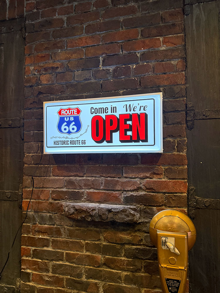 �롼��66��LED������饤�ȡ��饤�ȥ�����ܥå���