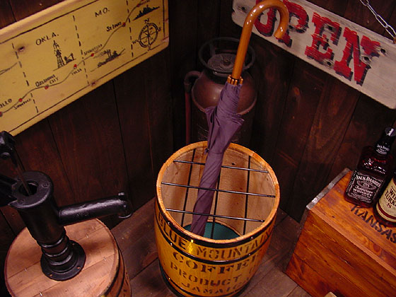 �������������ʡ��������ҡ���î����Ω�ơ��ʥ��ꥢ����