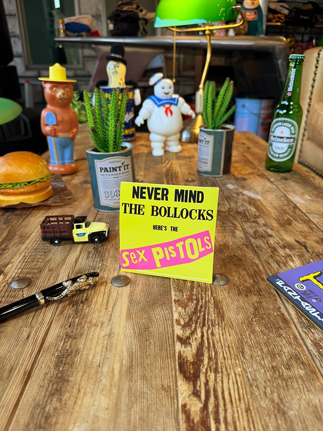 ���å����ԥ��ȥ륺��NEVER MIND THE BOLLOCKS������Хॸ�㥱�åȡ����ƥå���