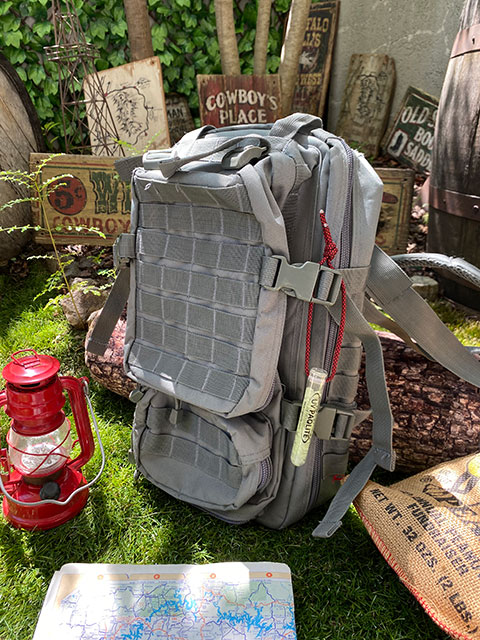 �ŰǤǸ��롪���������ƥ��å���4�������MADE IN U.S.A. GLOW STICKS Tooblite�������ȥɥ����ɿ塡�ѵ�����Ⱦ�ʵ�Ū�˻Ȥ��롡����12����ȯ���������ץϥå���CAMP HACK��2023ǯ����줿������ƻ����1��