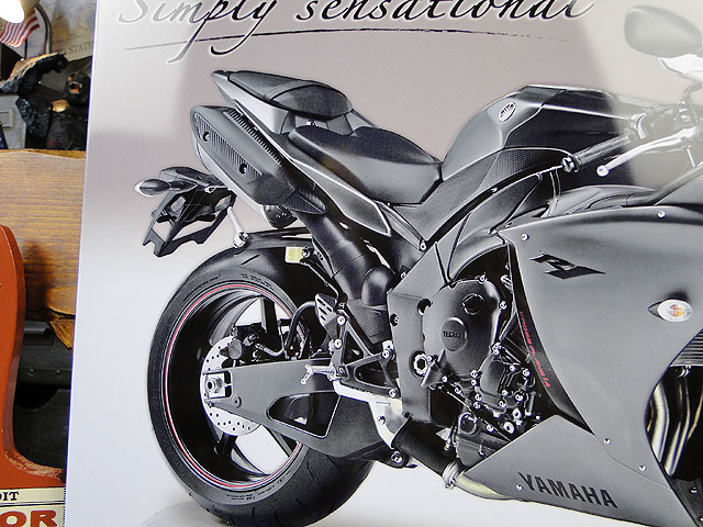 �񻺥Х������֥ꥭ���ĥ�ޥ�YZF-R1