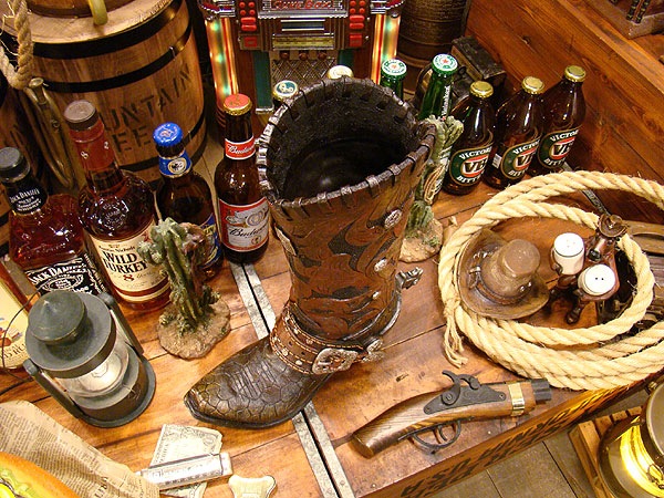 �����ܡ����֡��ġ��ץ�󥿡�