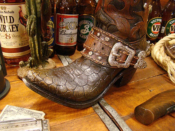 �����ܡ����֡��ġ��ץ�󥿡�