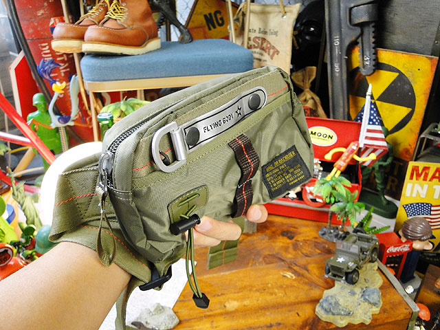 ե饤󥰥ܥǥХåȥХåʥߡ꡼