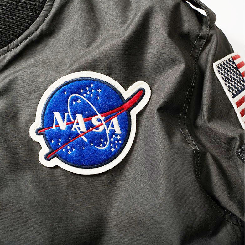 NASA�����ޡ��ե饤�ȥ��㥱�åȡ�RED CANOE����åɥ��̡�