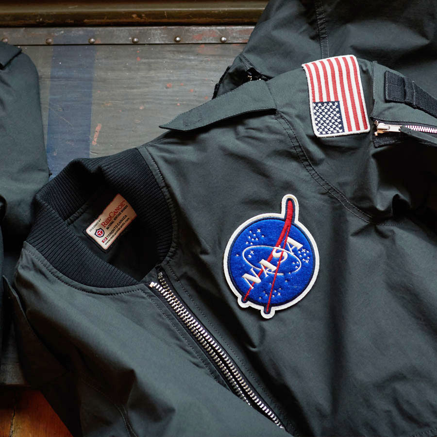 NASA�����ޡ��ե饤�ȥ��㥱�åȡ�RED CANOE����åɥ��̡�
