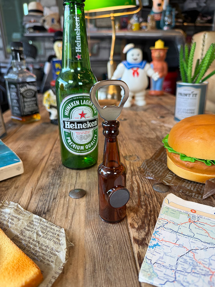 �٥ƥ����֡��ס��ӥ��ܥȥ뷿�ܥȥ륪���ץʡ�����BETTY BEER�ˡ��ޥ��ͥå��դ�����ȴ��