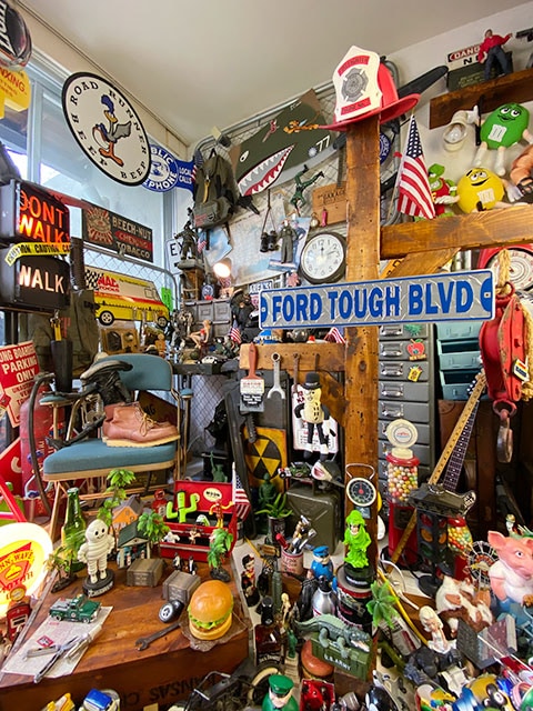�ե����ɡ����ա����ȥ꡼�ȥ����󡡡�FORD TOUGH BLVD��