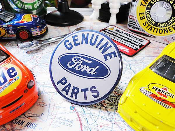 アメ車好きのためのモーター系缶バッジ （フォード） の通販