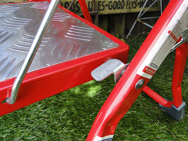 ����ȥ󡡥ե�����ǥ���2���ƥåץ���������ʥ�åɡ�