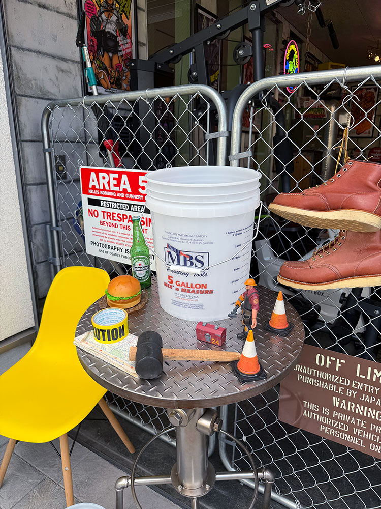 MBS Painting Tools������ꥫ�Υڥ󥭥Х��ġ���5������/19.4L�ˡ�MADE IN U.S.A.