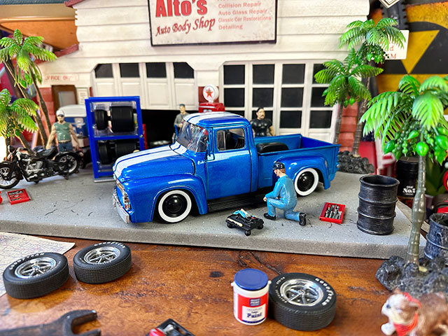 1956ǯ���ե����ɡ�F-100���ԥå����åס��������㥹�ȥߥ˥�������������ۥ����륻�å��դ���1/24�������롡�ʥ᥿��å��֥롼/�졼���󥰥��ȥ饤�ס�