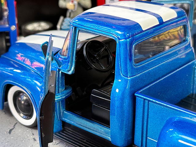 1956ǯ���ե����ɡ�F-100���ԥå����åס��������㥹�ȥߥ˥�������������ۥ����륻�å��դ���1/24�������롡�ʥ᥿��å��֥롼/�졼���󥰥��ȥ饤�ס�