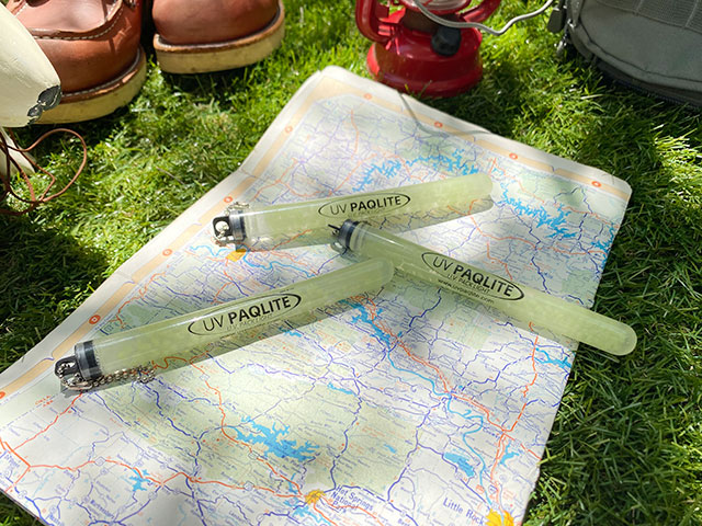 �ŰǤǸ��롪���������ƥ��å���6����������󥰥����ס�MADE IN U.S.A. GLOW STICKS Tooblite�������ȥɥ����ɿ塡�ѵ�����Ⱦ�ʵ�Ū�˻Ȥ��롡����12����ȯ���������ץϥå���CAMP HACK��2023ǯ����줿������ƻ����1��