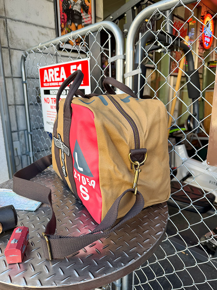 �ܡ����󥰡�B-17�����åȥХå���RED CANOE����åɥ��̡�